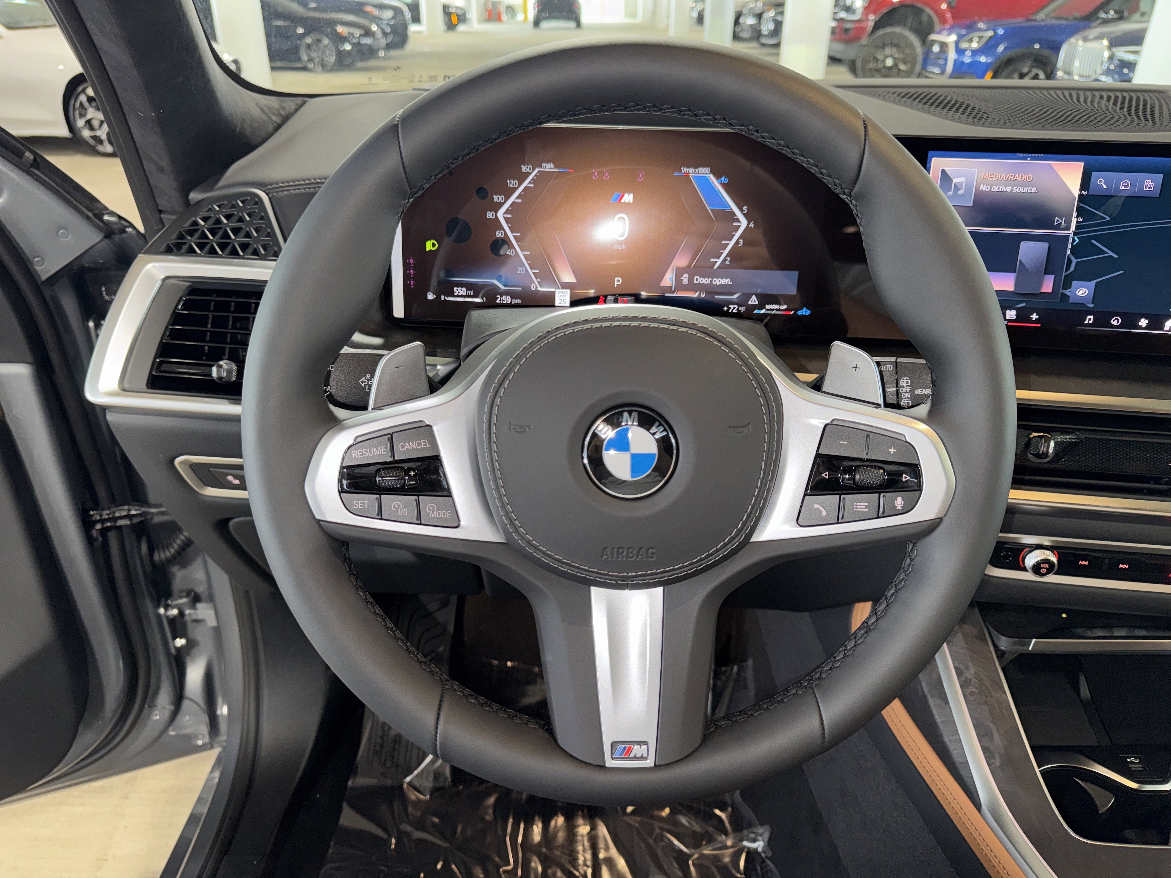 New 2026 BMW X7 xDrive40i w/ M Sport Package image 16