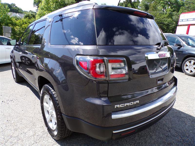 Used 2016 GMC Acadia SLE image 6