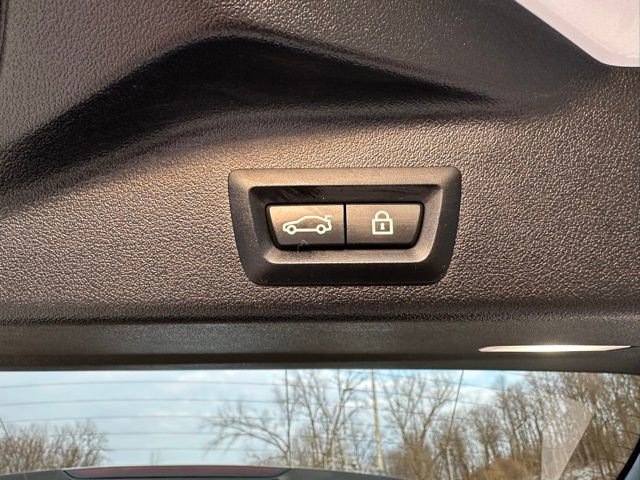 Used 2022 BMW X5 xDrive40i w/ Premium Package image 23