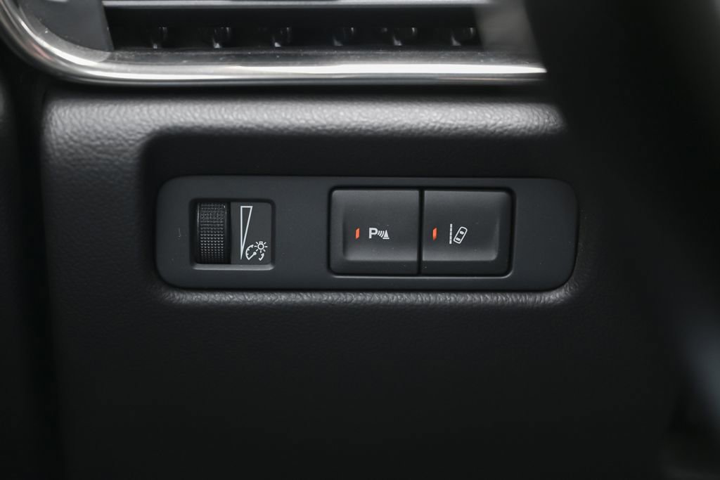 Used 2014 Cadillac ATS Luxury w/ Driver Awareness Package image 34