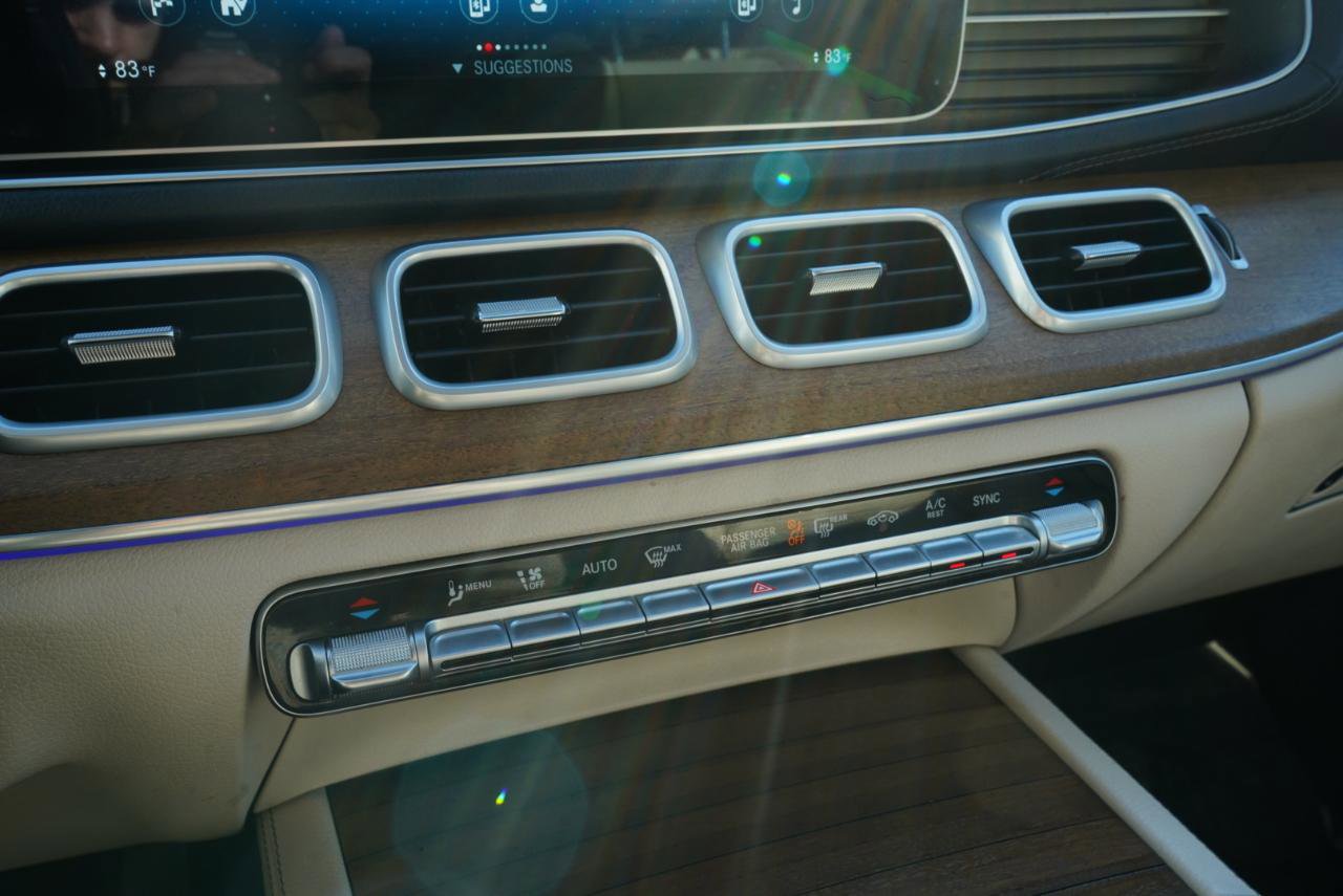 Used 2022 Mercedes-Benz GLS 450 4MATIC image 38