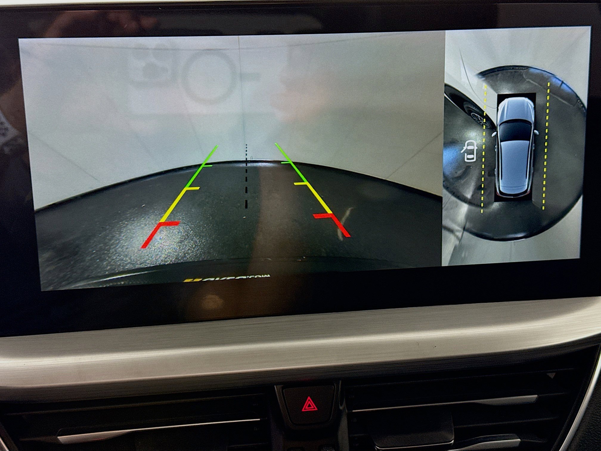 Used 2023 Ford Escape SE w/ PHEV Premium Package image 19