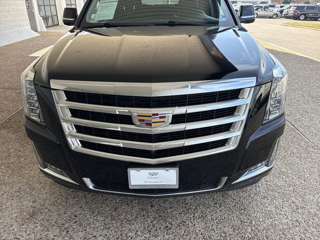 Certified 2020 Cadillac Escalade ESV Luxury image 32