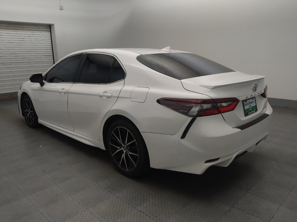 Used 2021 Toyota Camry SE w/ Carpet Mat Package (TMS) FWD image 5
