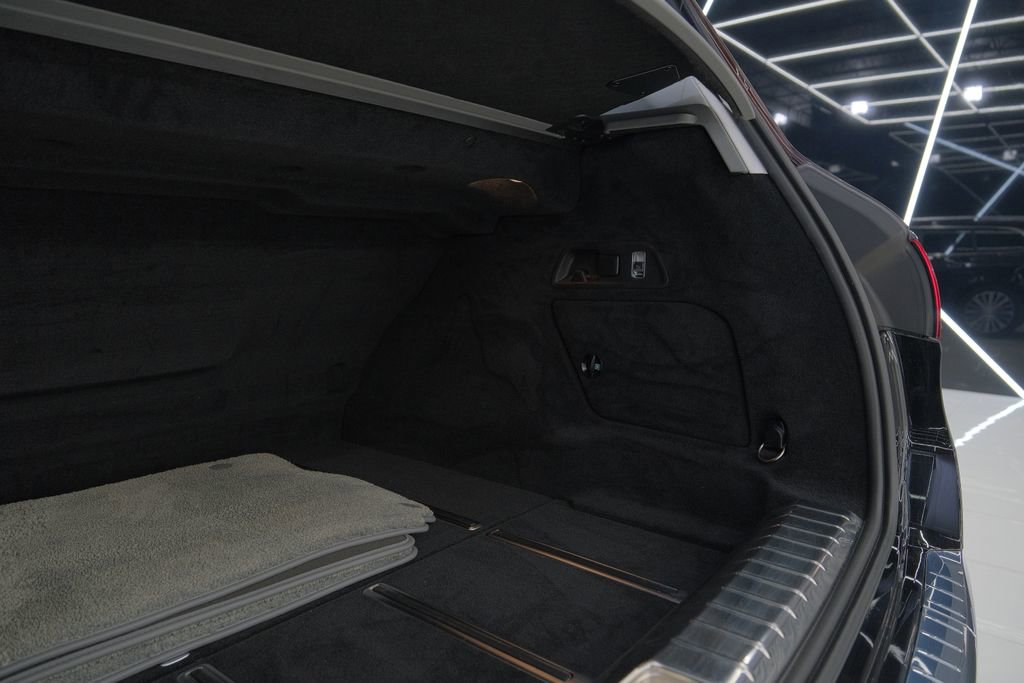 Used 2022 Mercedes-Benz Maybach GLS 600 4MATIC image 43