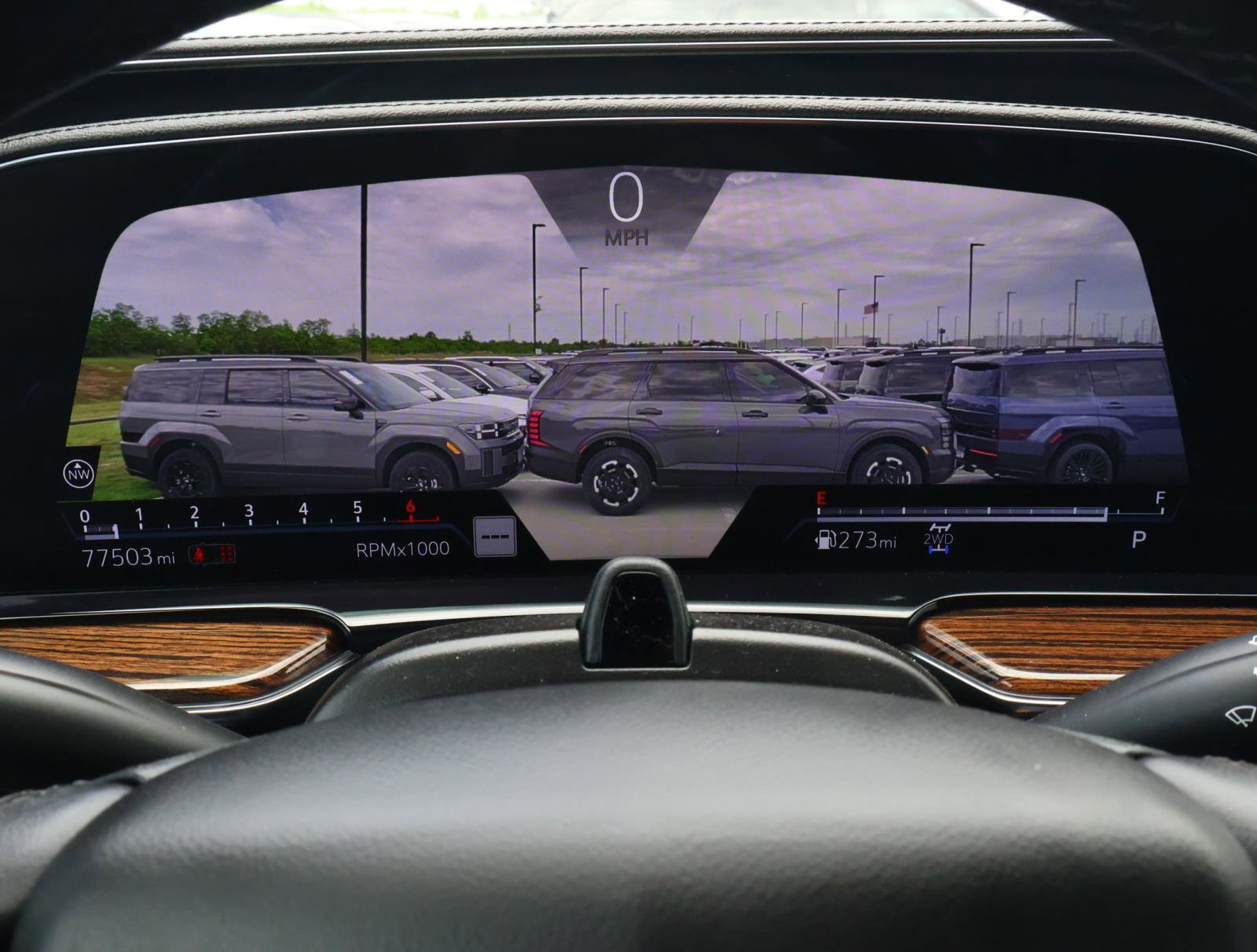 Used 2022 Cadillac Escalade ESV Premium Luxury AWD/4WD image 38