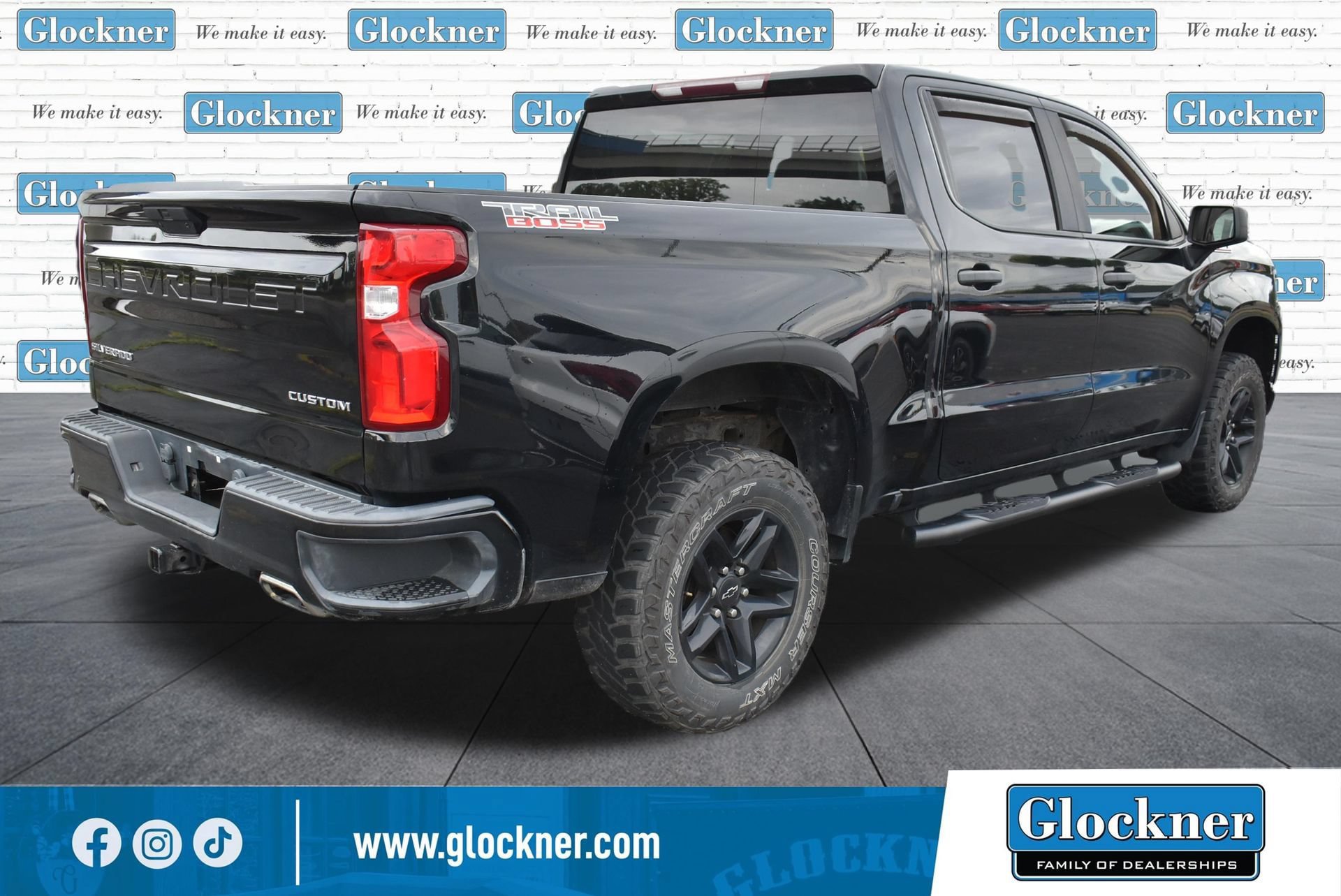 Used 2019 Chevrolet Silverado 1500 Custom Trail Boss w/ Custom Convenience Package AWD/4WD image 6
