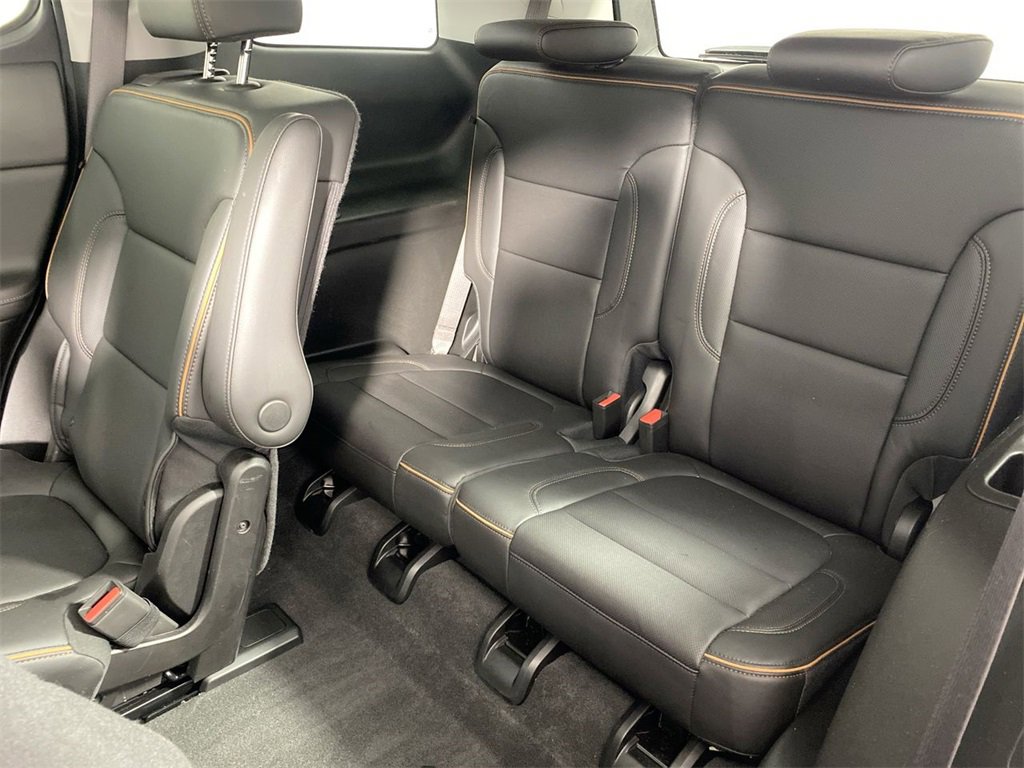 Used 2023 GMC Acadia AT4 w/ Technology Package image 23