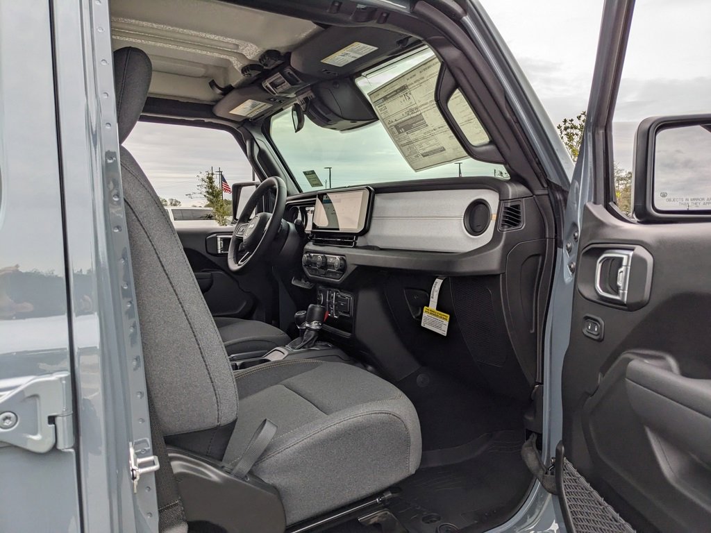 New 2026 Jeep Wrangler Sport S image 32