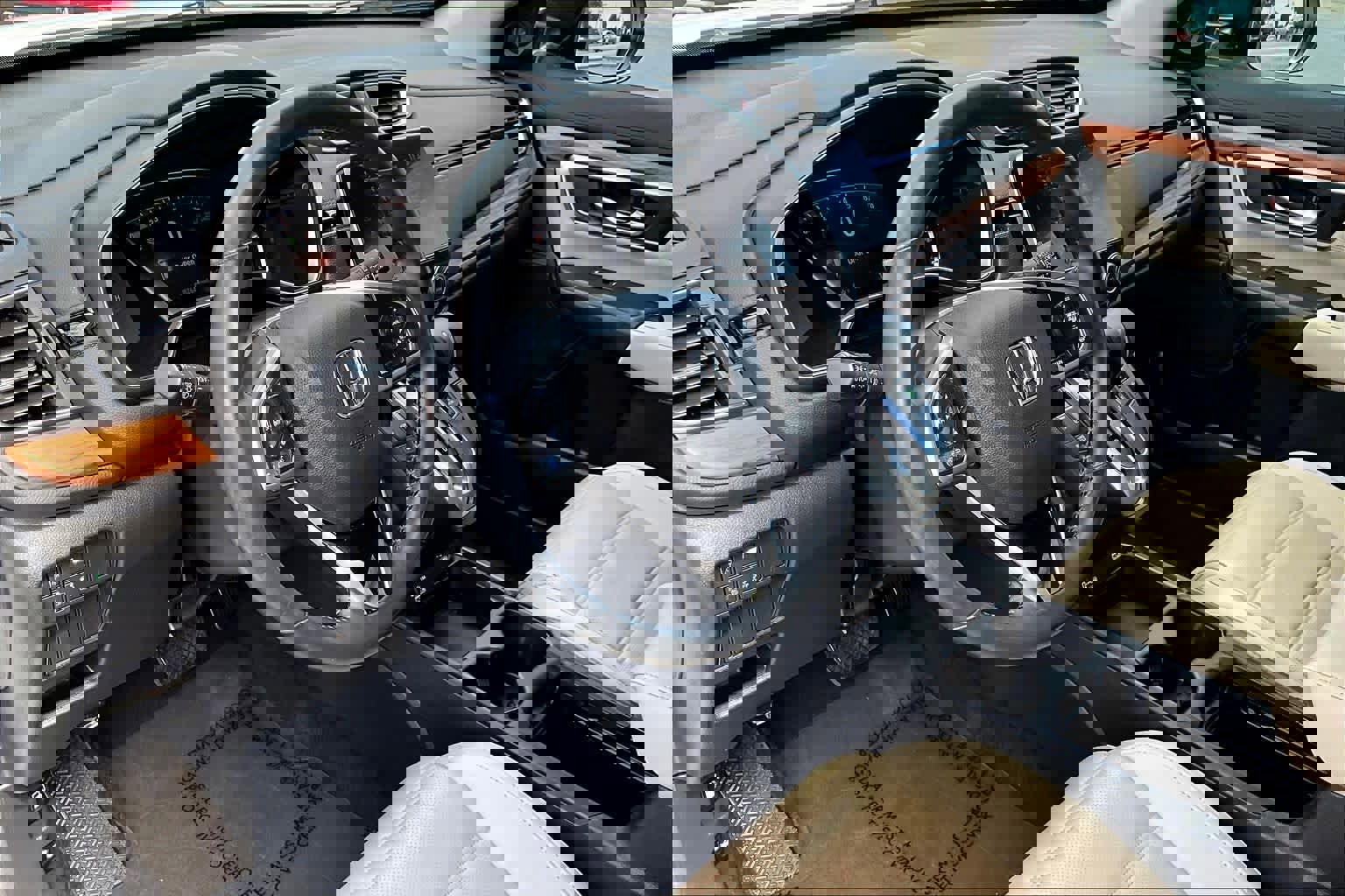 Used 2020 Honda CR-V EX-L image 17