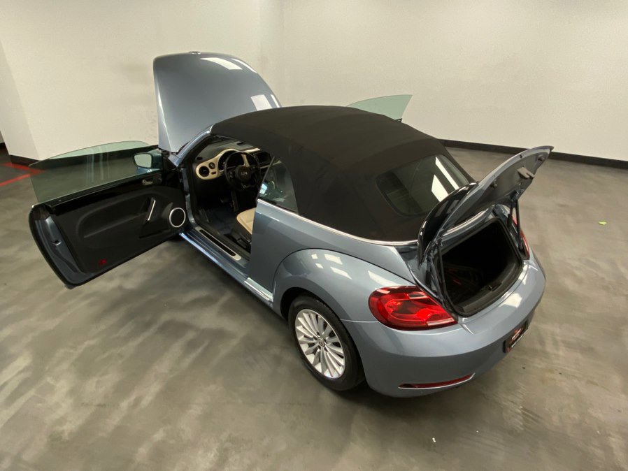 Used 2019 Volkswagen Beetle 2.0T SE FWD image 50