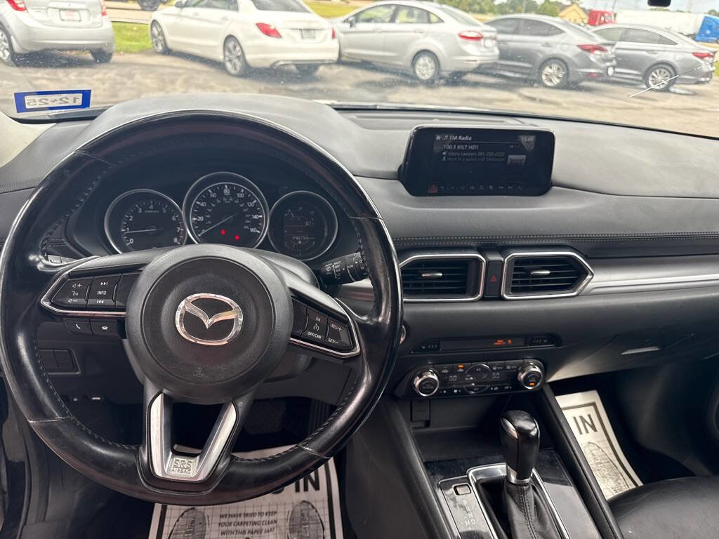 Used 2017 MAZDA CX-5 Touring image 11