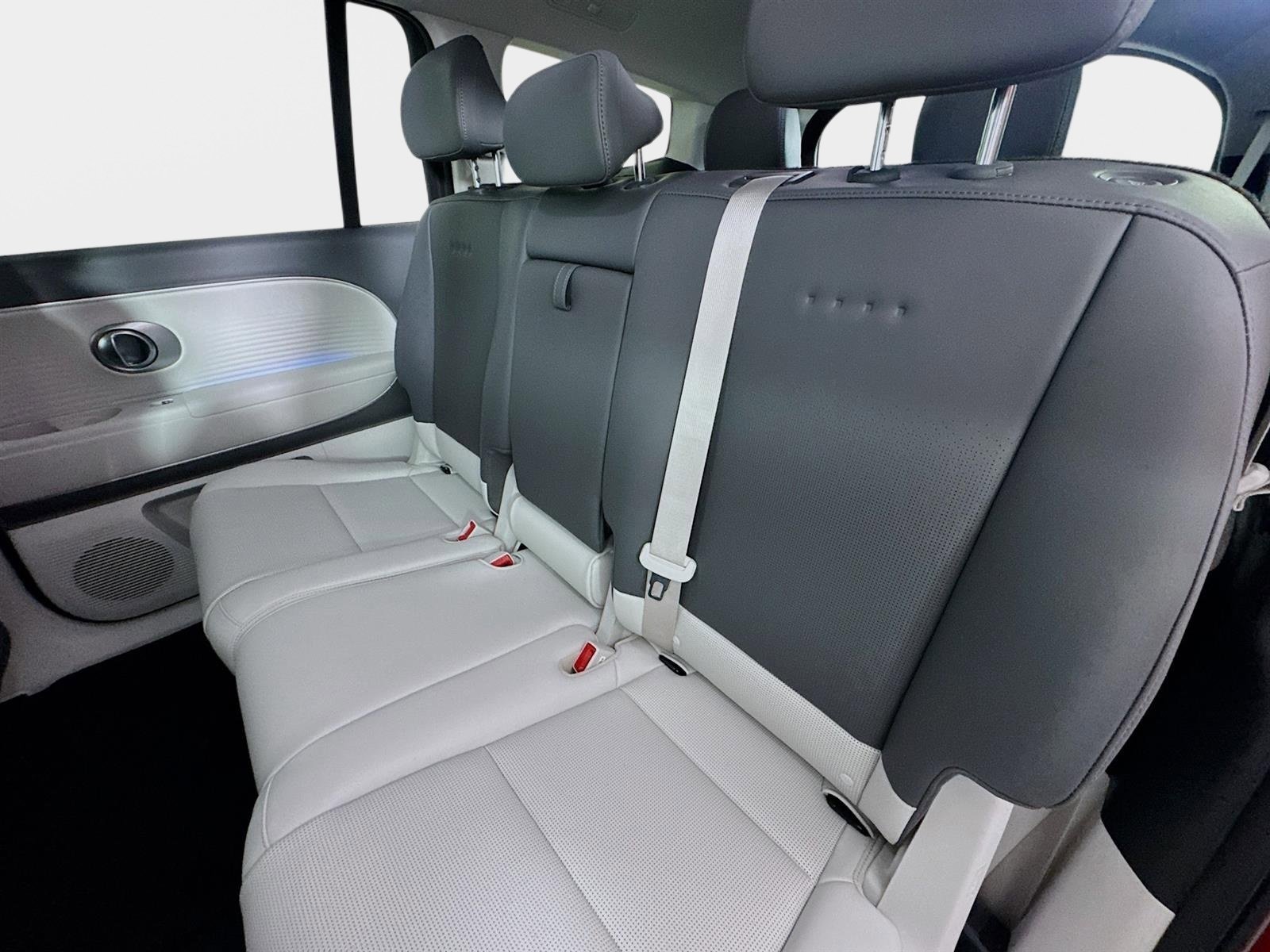 New 2026 Hyundai Ioniq 9 SEL image 22