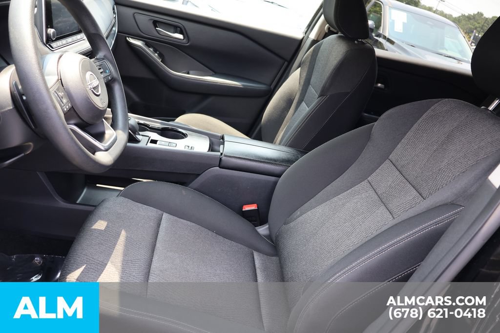 Used 2024 Nissan Rogue SV FWD image 10