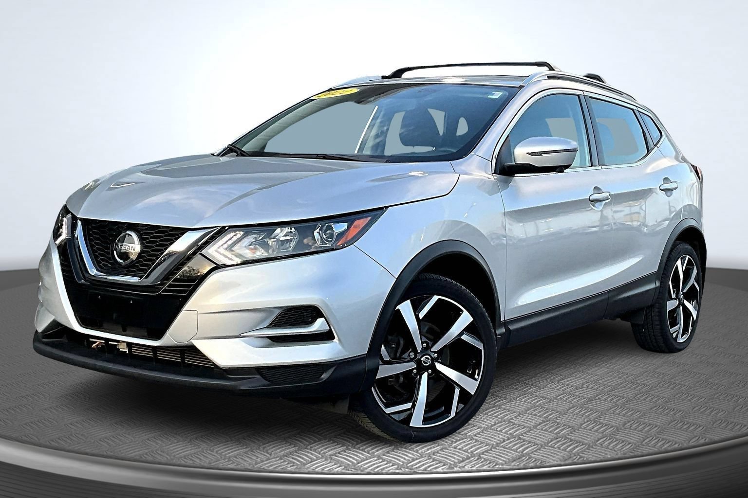 Used 2022 Nissan Rogue Sport SL