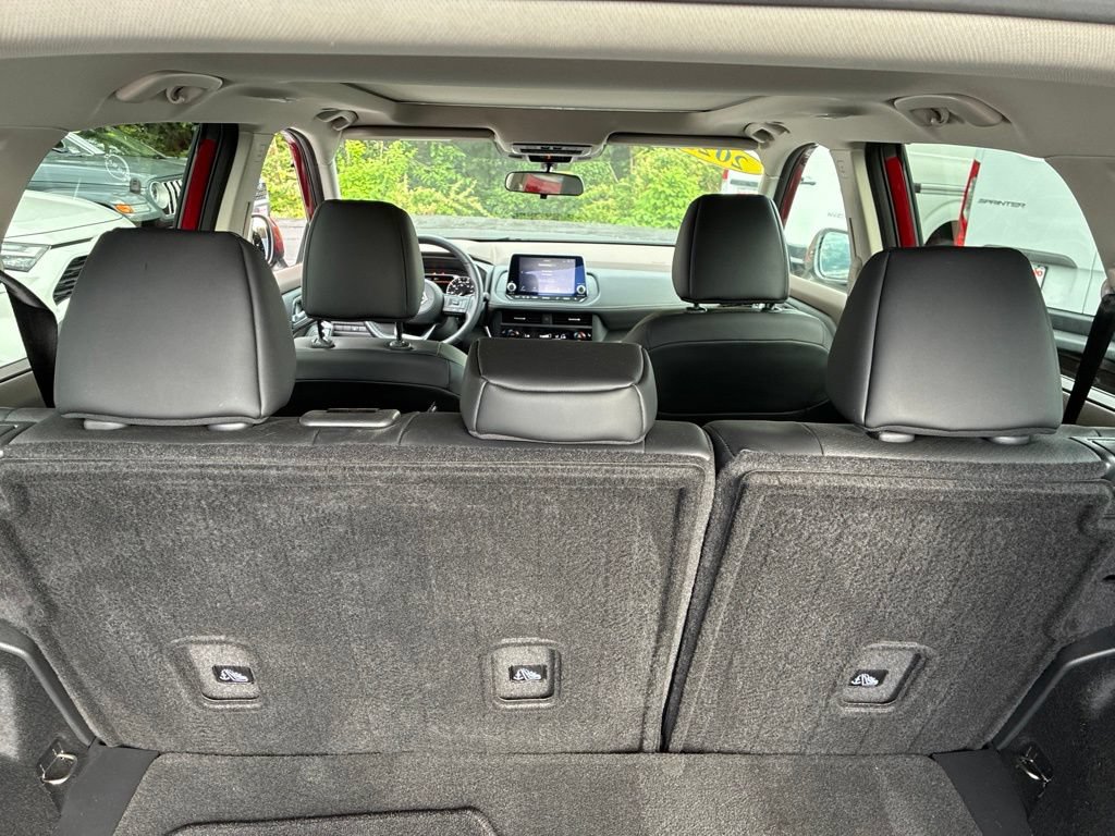 Certified 2023 Nissan Rogue SV w/ SV Premium B Package AWD/4WD image 15