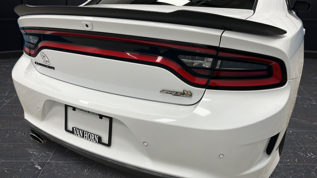 Used 2017 Dodge Charger R/T Scat Pack RWD image 31