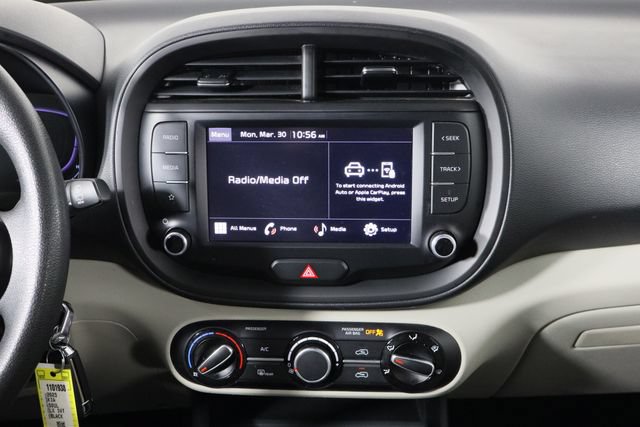 Used 2023 Kia Soul LX FWD image 25