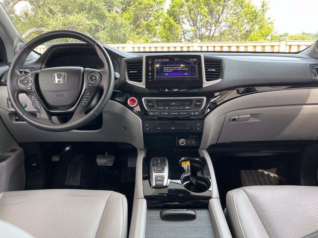 Used 2017 Honda Pilot Elite image 18