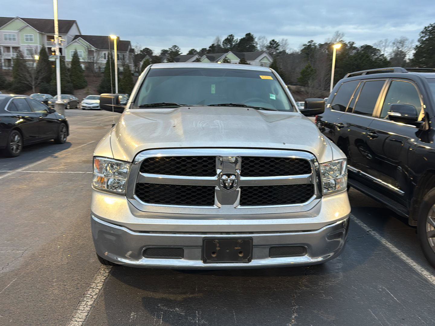 Used 2016 RAM 1500 Classic SLT image 3