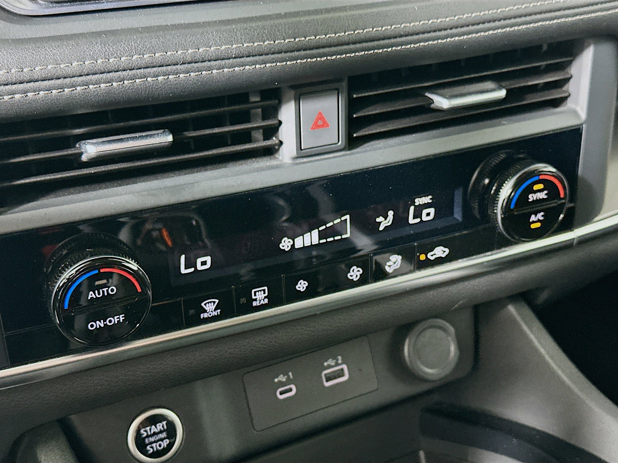 Used 2023 Nissan Rogue SV image 23