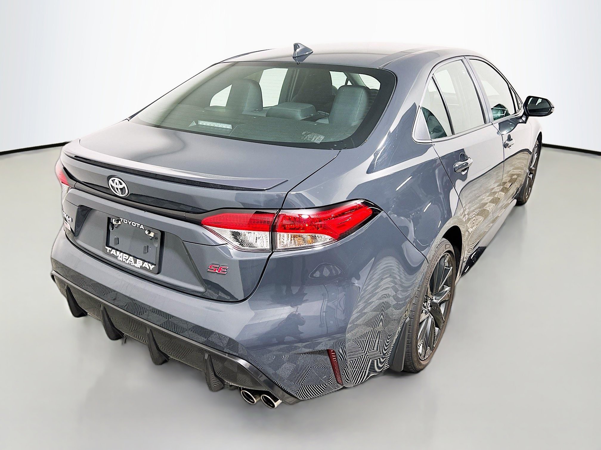 Used 2025 Toyota Corolla SE image 4