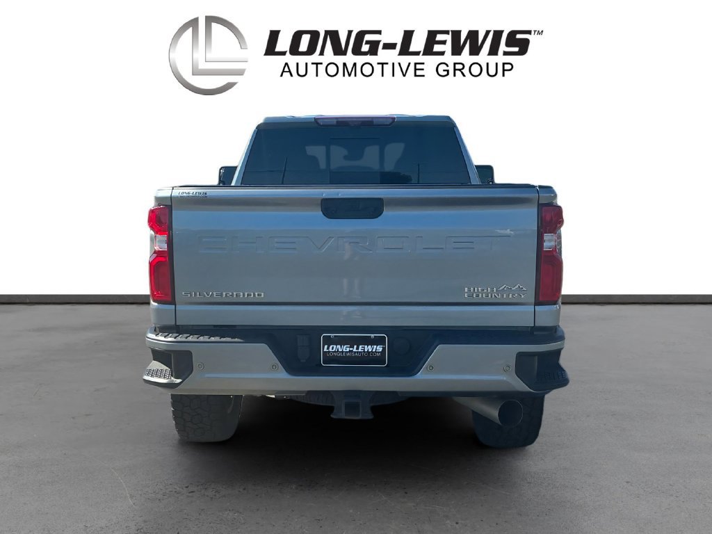 Used 2024 Chevrolet Silverado 2500 High Country w/ High Country Premium Package AWD/4WD image 5
