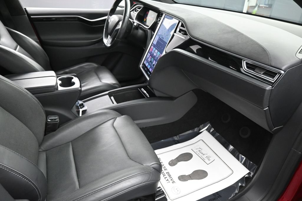 Used 2016 Tesla Model X 90D AWD/4WD image 35