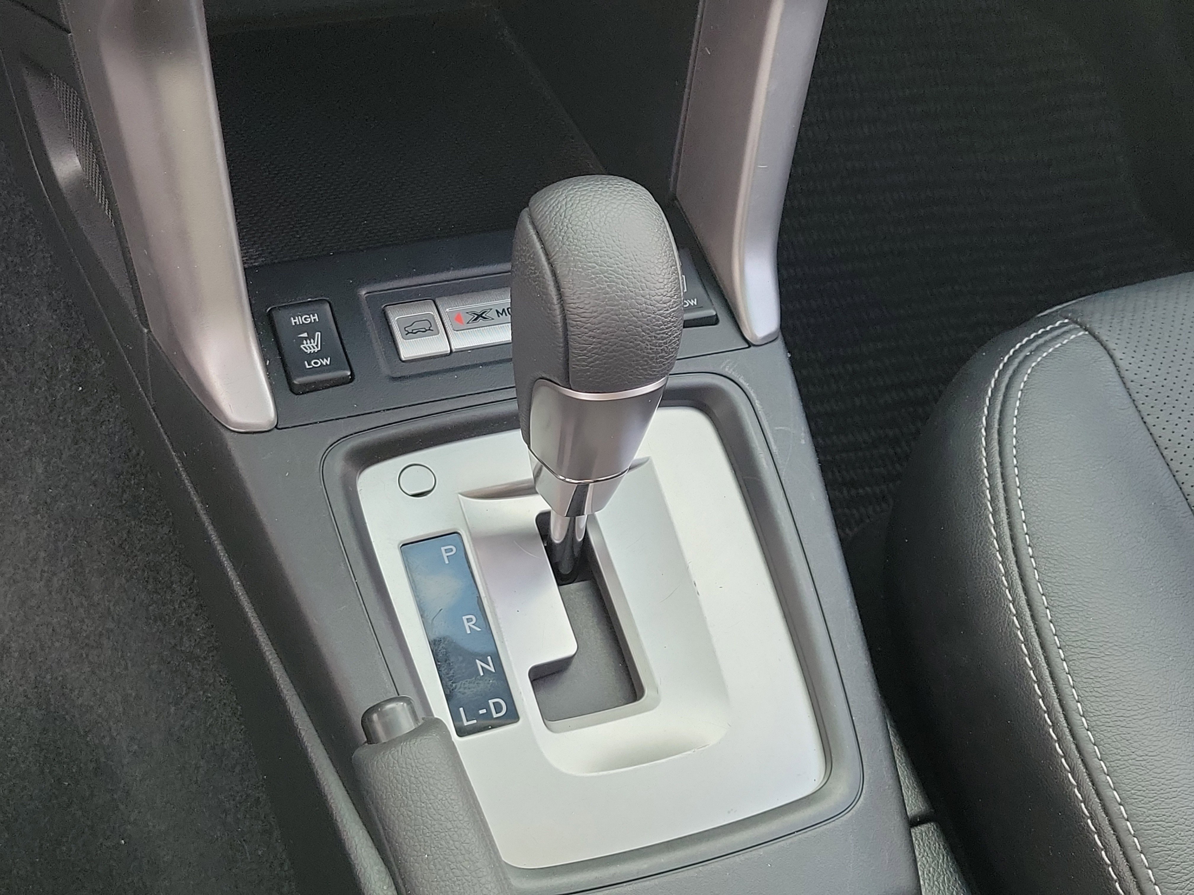 Used 2014 Subaru Forester 2.5i Limited w/ Popular Package #2 AWD/4WD image 26