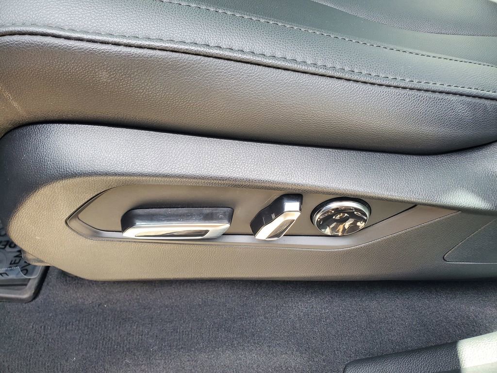 Used 2024 Acura MDX SH-AWD image 18