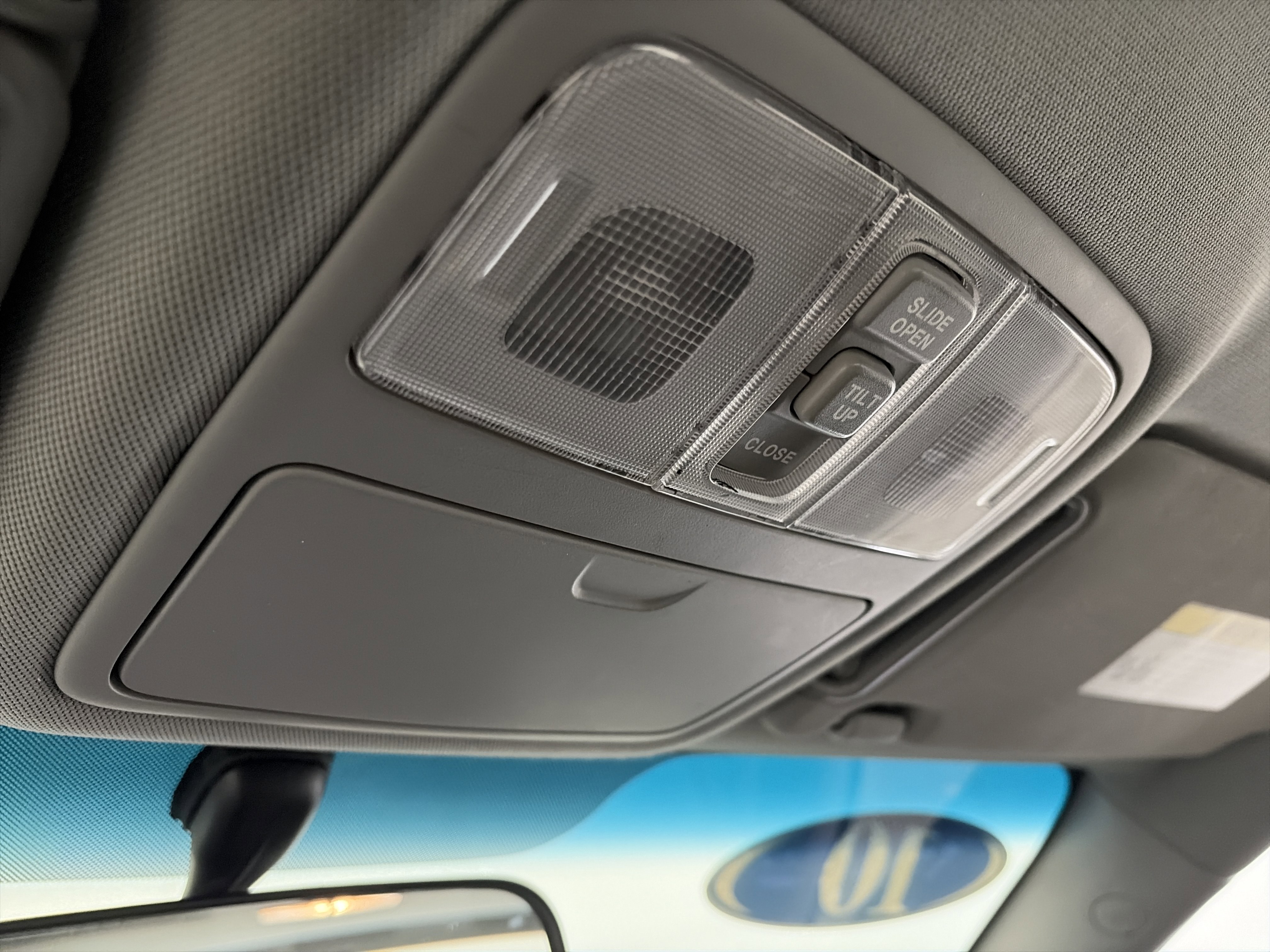 Used 2010 Hyundai Elantra GLS w/ Sunroof Pkg 3 image 22