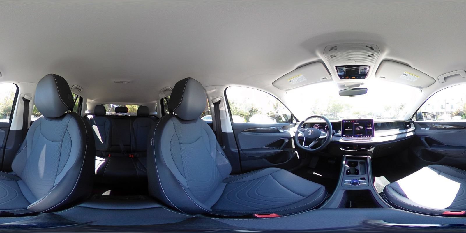 Used 2026 Volkswagen Tiguan SE FWD image 43