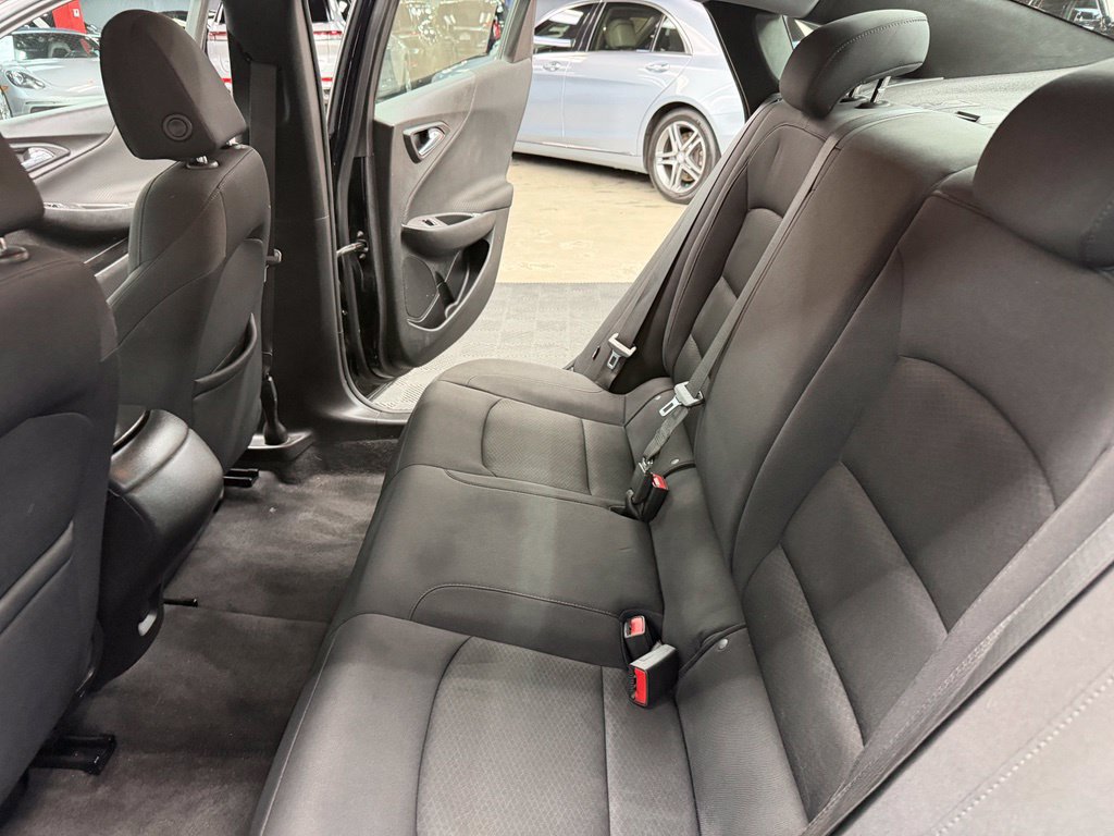 Used 2022 Chevrolet Malibu LS w/ LPO, Convenience Package 2 FWD image 38