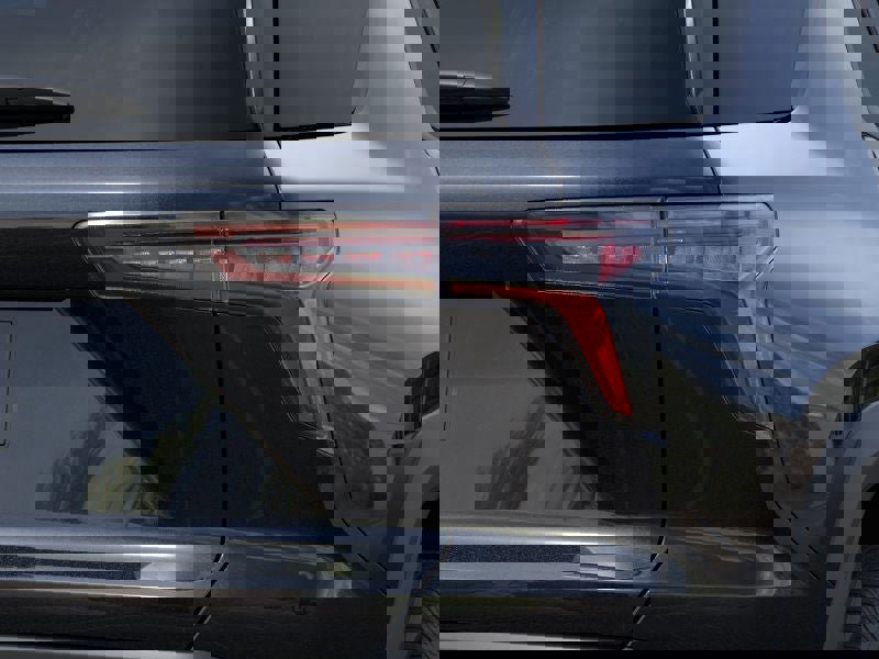 New 2026 Chevrolet Equinox LT w/ Convenience Package II image 11