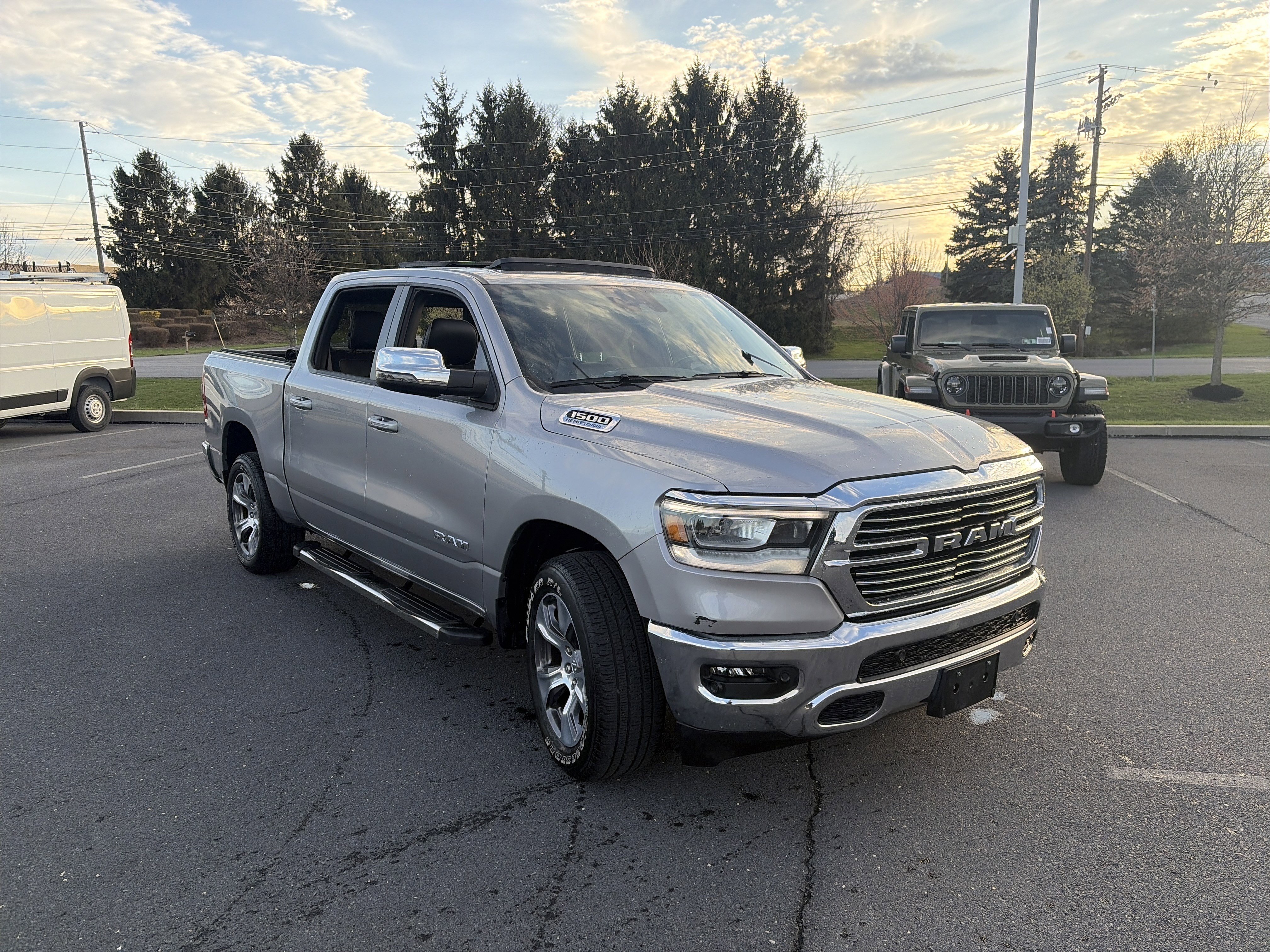 Used 2024 RAM 1500 Laramie image 3