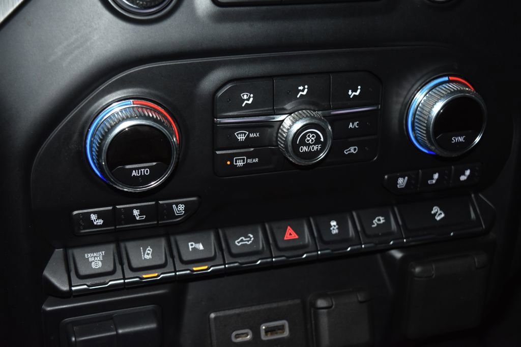 Used 2022 GMC Sierra 2500 Denali image 13