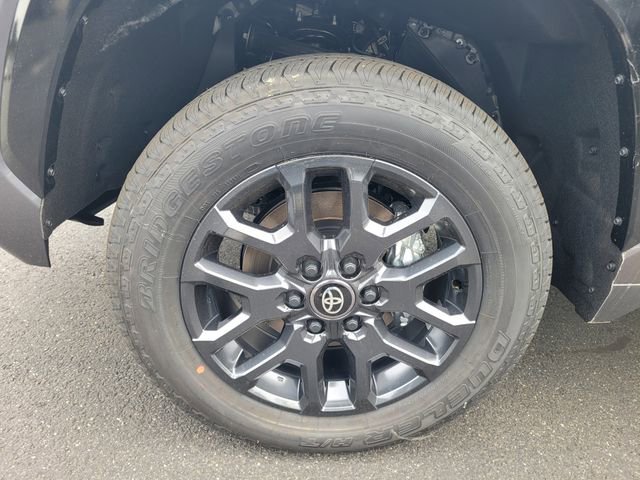 New 2026 Toyota Tundra Platinum AWD/4WD image 13