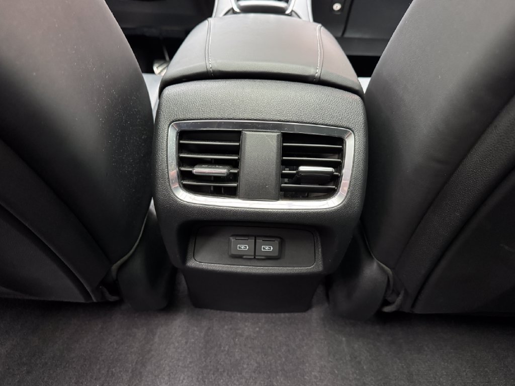 Used 2019 Acura RDX w/ Advance Package AWD/4WD image 13