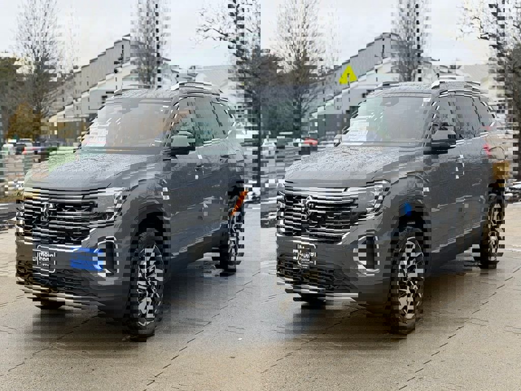 New 2026 Volkswagen Atlas SEL image 5