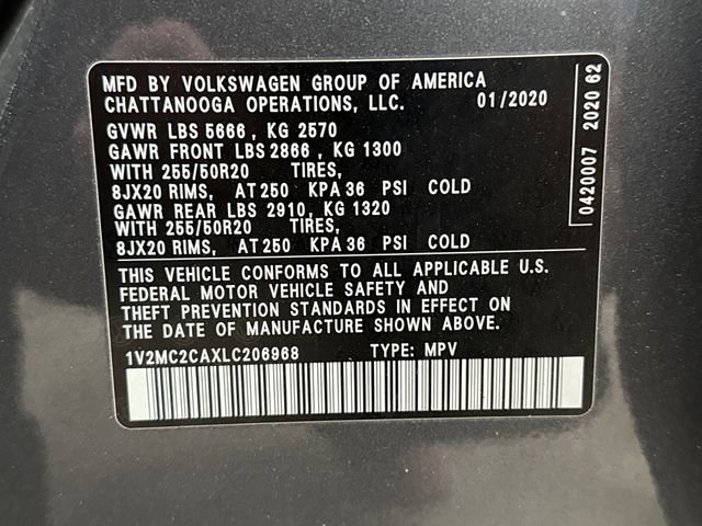 Used 2020 Volkswagen Atlas Cross Sport SEL image 38