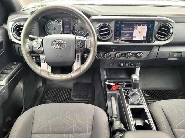 Certified 2019 Toyota Tacoma TRD Off-Road AWD/4WD image 16