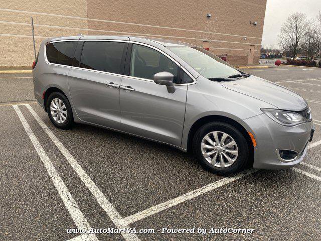 Used 2019 Chrysler Pacifica Touring Plus w/ Advanced Safetytec Group image 33