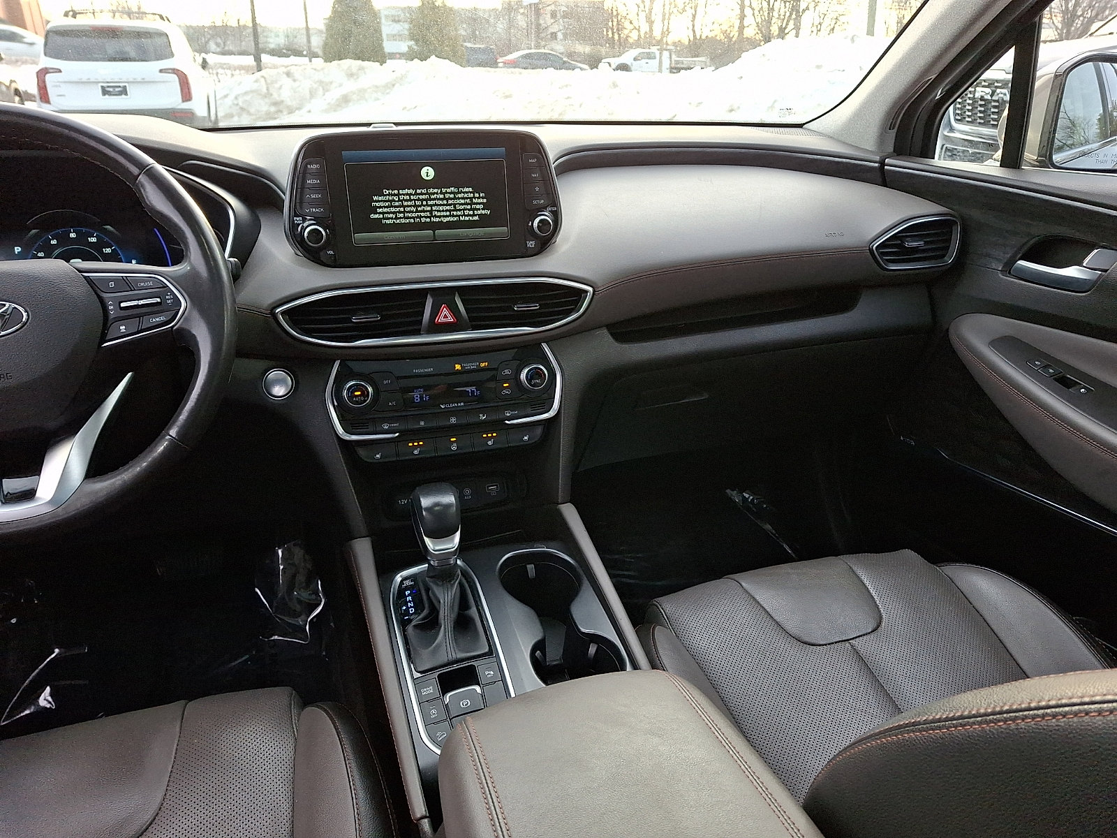 Used 2019 Hyundai Santa Fe AWD image 16