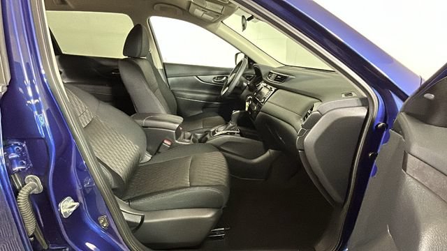 Used 2019 Nissan Rogue S w/ Special Edition Package AWD/4WD image 29