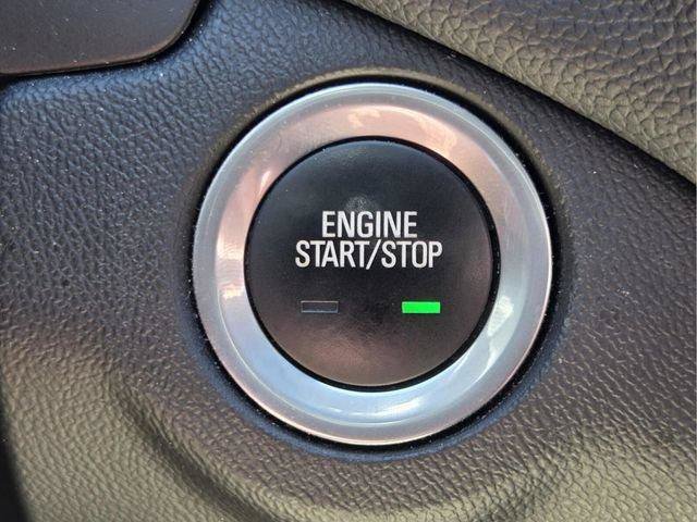 Used 2020 Chevrolet Equinox LT FWD image 28