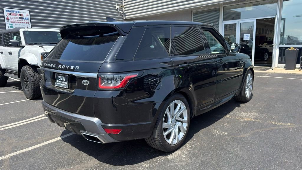 Used 2020 Land Rover Range Rover Sport HSE AWD/4WD image 2