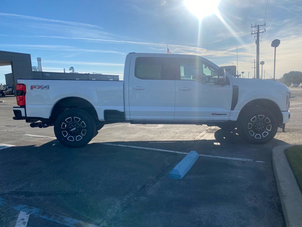 New 2025 Ford F250 Platinum image 11