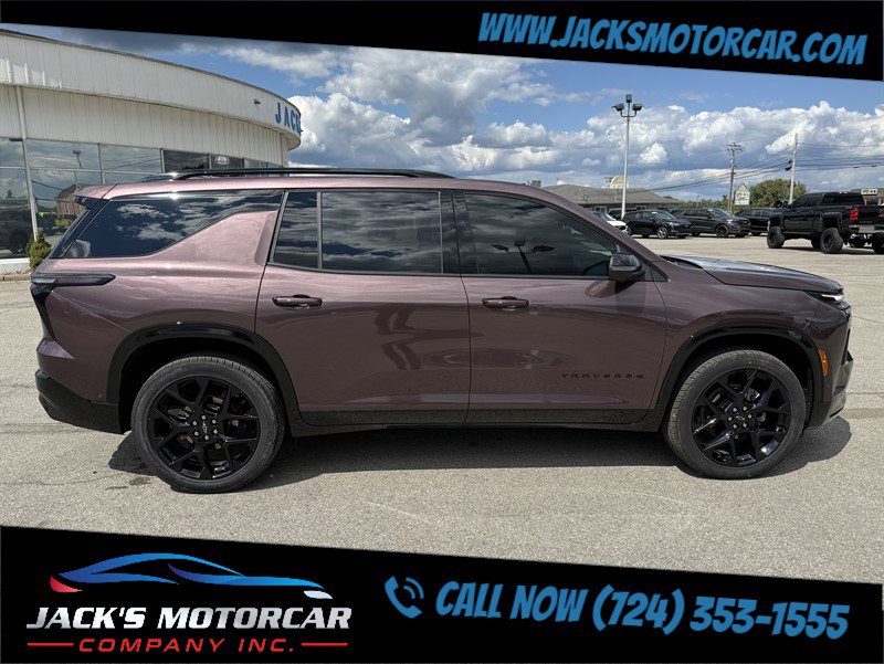 Used 2024 Chevrolet Traverse RS w/ LPO, Floor Liner Package image 9