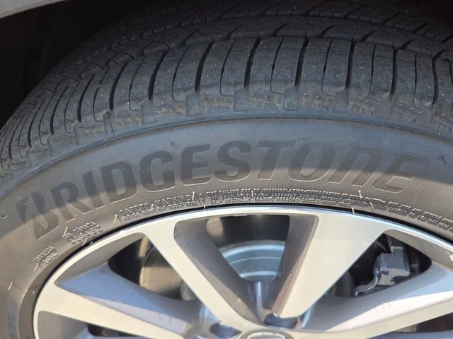 Certified 2025 Acura MDX w/ Technology Package image 15