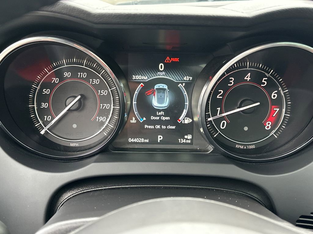 Used 2017 Jaguar F-TYPE S image 20